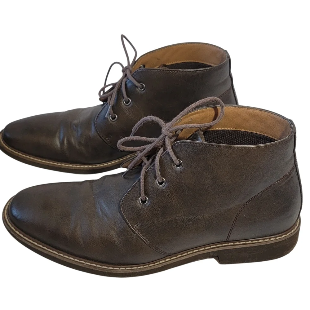 GUESS Mens Dark Brown Joey's Chukka Boots Sz 10.5 Lace-up Fall Casual Chic Vegan